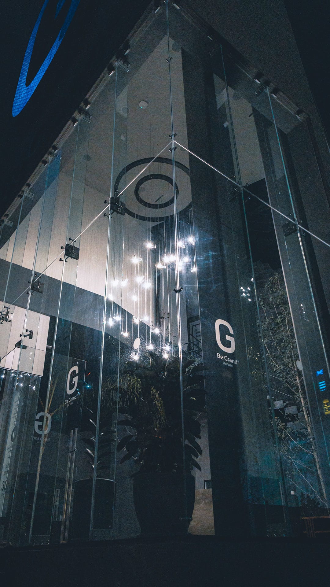 How art built a solid foundation for client engagement | MASSIVart - Showroom Design & Experience How art built a solid foundation for client engagement | MASSIVart - Showroom Design & Experience