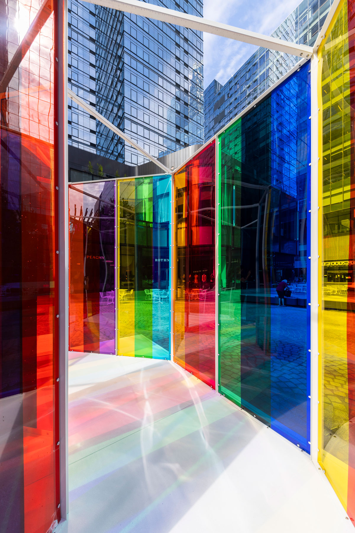 Public Art installation Hymn to the Big Wheel by Liz West - Real Estate developer Brookfield Properties - MASSIVart - New York City - Photo by Jakob Dahlin